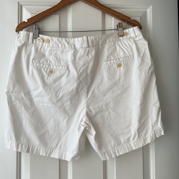 Talbots white cotton shorts size 14 petite - Picture 3 of 6
